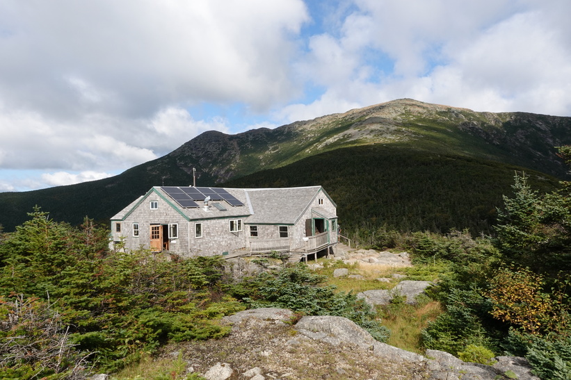 An image of the AMC Greenleaf Hut on the Old Bridle Trail on Mount Lafayette.